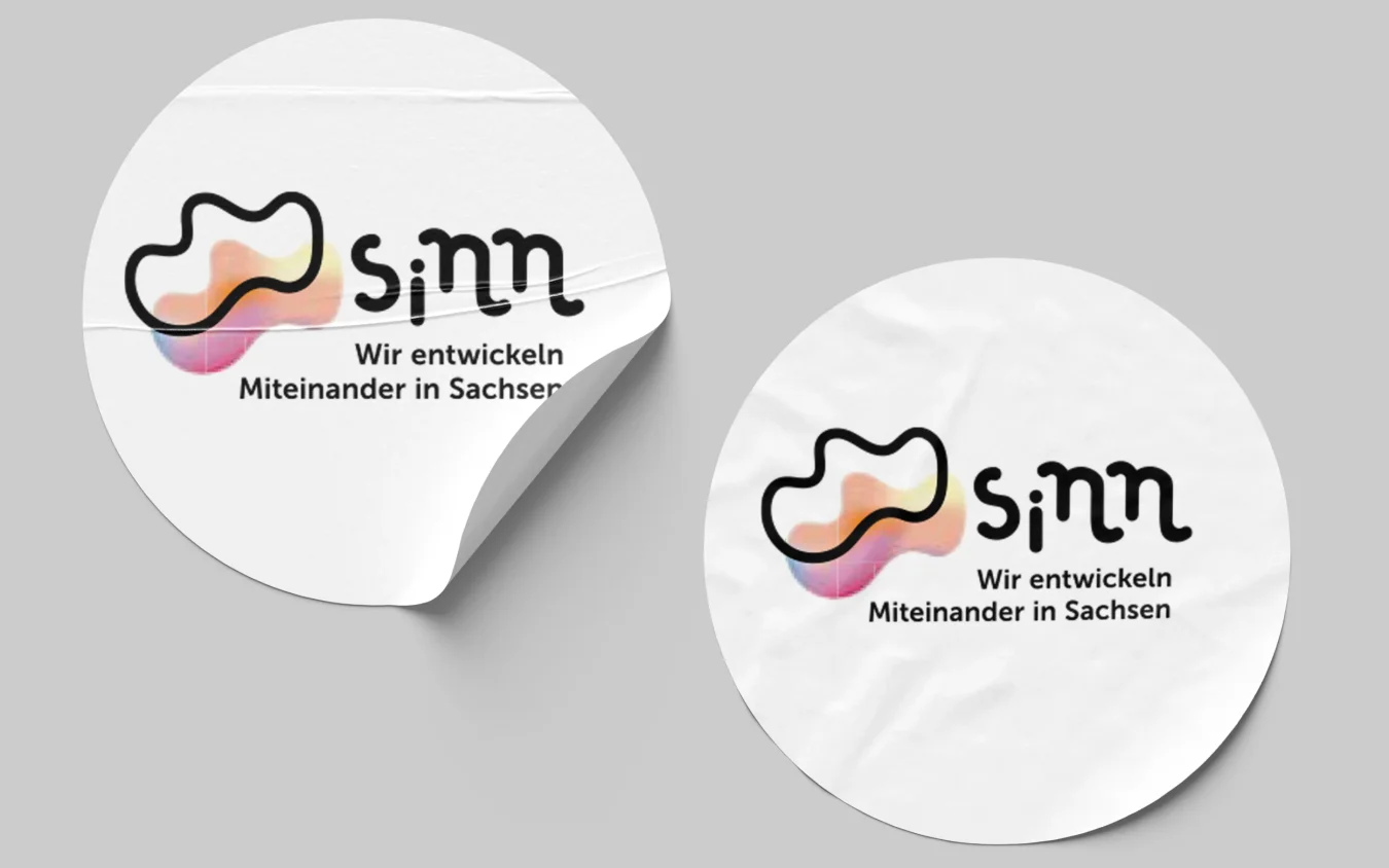 Circle_Sticker_Mockup_SINN